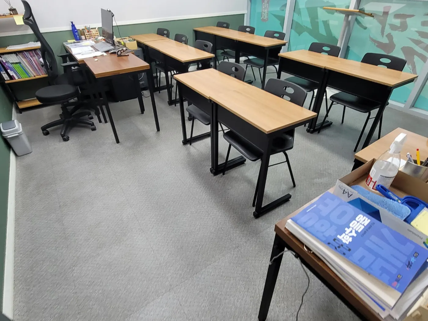 천현동 학원청소 시공 현장 — 열람석 정리